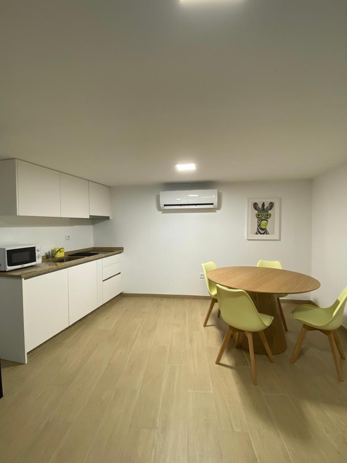 Casa Do Adro Mêda